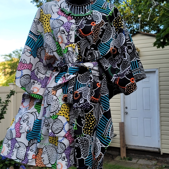 🚨SOLD🚨Kimono Dress-Gemini Dress Collection - Picture 3 of 6